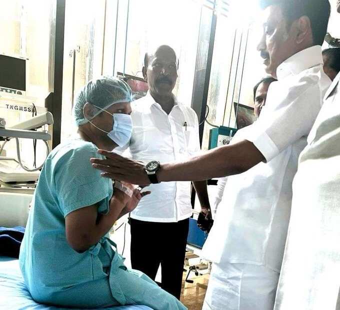 அமைச்சர் செந்தில் பாலாஜியை மருத்துவமனையில் சந்தித்தார் ஸ்டாலின்!!