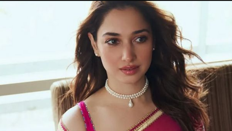 மைசூர் சாண்டல் சோப்புக்கு விளம்பரத் தூதராக தமன்னா … கன்னட அமைப்புகள் எதிர்ப்பு!