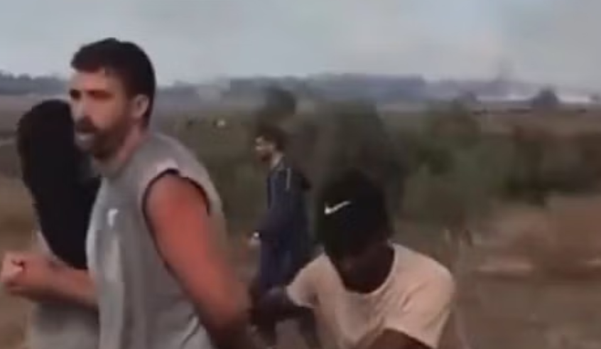 ”ப்ளீஸ் கொன்னுடாதீங்க” இளம்பெண் கதறல்.. இஸ்ரேலில் கொடூரம்...!!