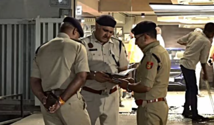 தலைநகர் டெல்லியில் 5 தீவிரவாதிகள் கைது... பெரும் பரபரப்பு!