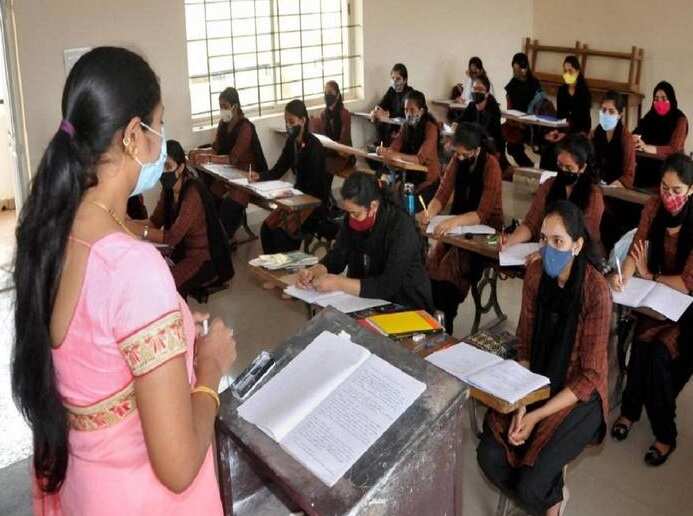 பகுதி நேர ஆசிரியர்களுக்கு ரூ2500 ஊதிய உயர்வு... அரசாணை வெளியீடு... !