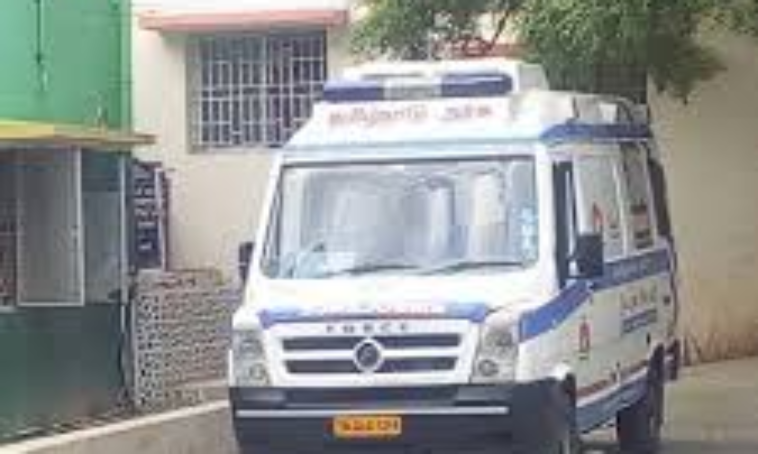 காதலியை கொலை செய்து உடலை ஆம்புலன்சில் கடத்திச் சென்ற காதலன் கைது..!