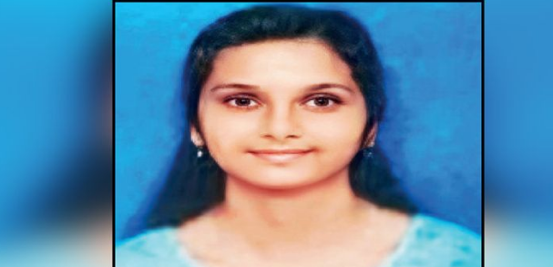 கால்பந்து மைதானத்தில் சுருண்டு விழுந்து கல்லூரி மாணவி பலி…!