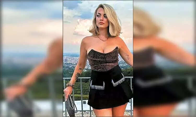 பிரபல மாடல் அழகி கழுத்தை நெரித்து கொலை... உடலை சூட்கேசில் வைத்து புதைத்த காதலன் ... பரபரப்பு வாக்குமூலம்!