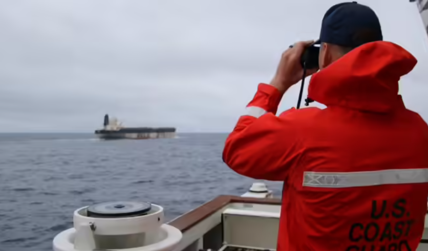 வெனிசுலாவுக்கு அடுத்த நெருக்கடி... எண்ணெய் கப்பல் பறிமுதல்!