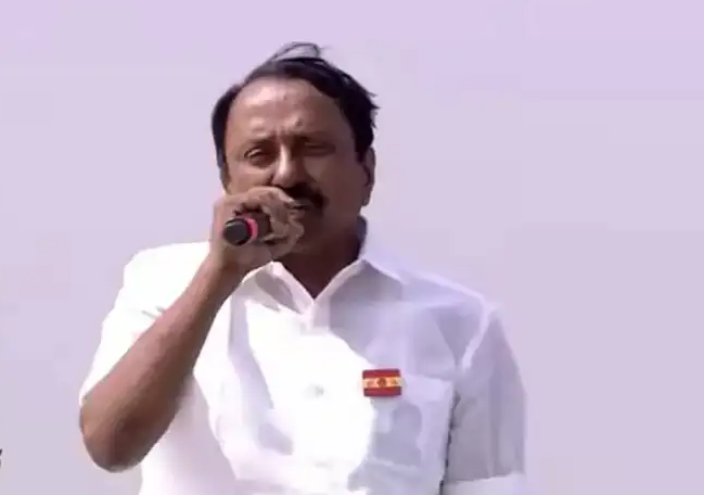 விஜய் கையை காட்டினால் போதும்.. எம்.எல்.ஏ ரெடி... ஈரோட்டில் மாஸ் காட்டிய செங்கோட்டையன்!