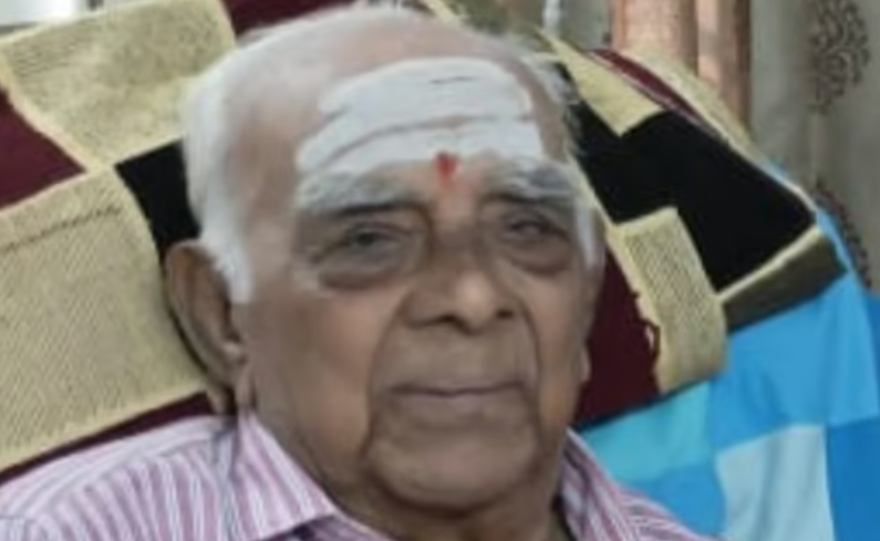 பாரதிராஜாவின் குருநாதர் காலமானார்... திரையுலகில் சோகம்...!!