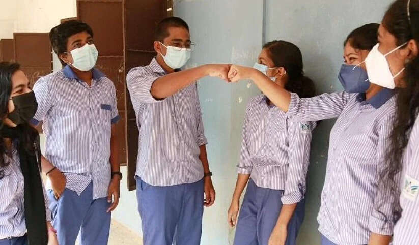 280 பெண்கள் பள்ளிகள், 164 ஆண்கள் பள்ளிகளை மூட உத்தரவு!! கல்வித்துறை அதிரடி!!