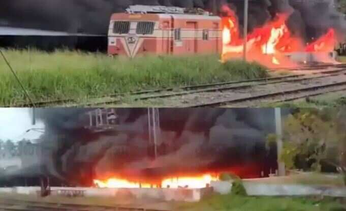 திருச்சூர் ரயில் நிலையத்தில் பயங்கர தீ விபத்து... 600க்கும் மேற்பட்ட டூ வீலர்கள் சாம்பல் - ரயில் என்ஜினும் தீக்கிரை!