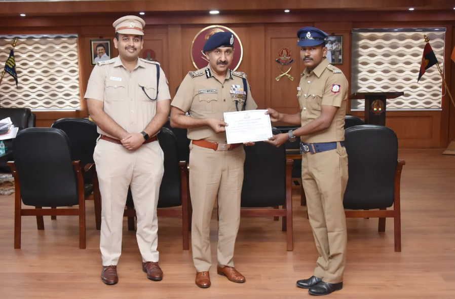 கொகைன் கடத்தல் கும்பலை தட்டி தூக்கிய காவல்துறை... குவியும் பாராட்டுகள்...!