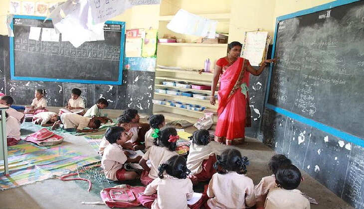 ஆசிரியர்கள்