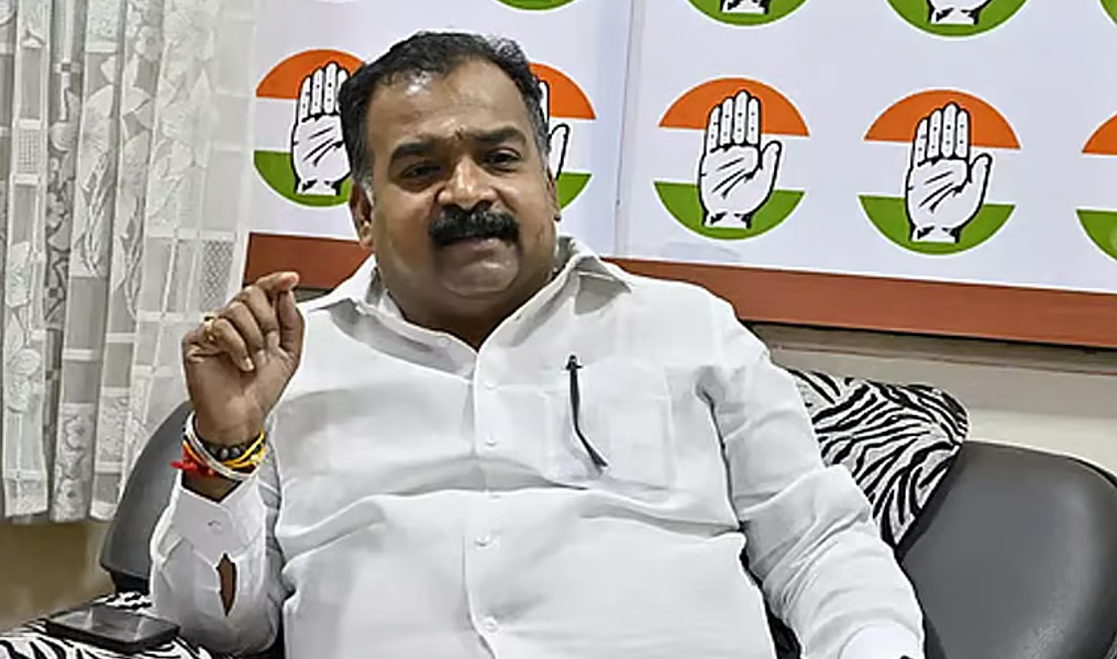“வதந்திகளைப் பரப்பாதீங்க... சட்டமன்ற இருக்கை மாற்றம் என்பது வழக்கமான நிர்வாக நடைமுறைதான்” - மாணிக்கம் தாகூர்!