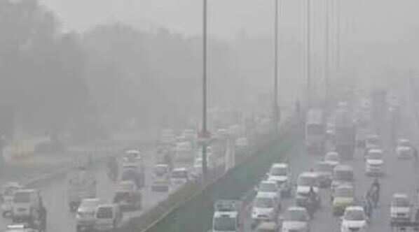 இன்றும் நாளையும் ஆரஞ்சு அலெர்ட்.... 17 விமானங்கள்.. 30 ரயில்கள் நடுவழியில் நிறுத்தம்... !