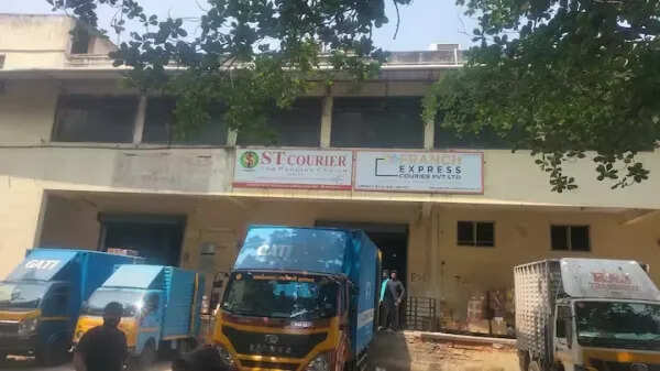 சென்னையில் 2வது நாளாக எஸ்.டி. கூரியர் அலுவலகங்களில் அமலாக்கத்துறை சோதனை!