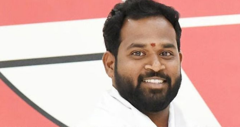 இளம்பெண்ணை மிரட்டி பாலியல் பலாத்காரம் செய்த எம்எல்ஏ!