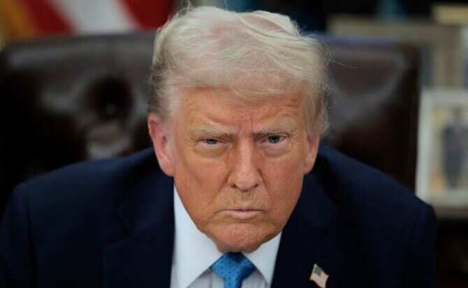 டிரம்ப் அடுத்த அதிர்ச்சி... எலான் மஸ்க் நாடு கடத்தப்படுகிறாரா?!