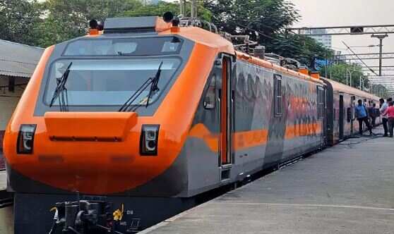 தமிழகத்திற்கு 3 புதிய ரயில்கள்... இன்று முதல் 'அம்ரித் பாரத்' சேவை தொடக்கம்.. என்னென்ன வசதிகள்?!