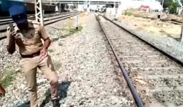 ரயில் தண்டவாளம் போலீசார் தற்கொலை