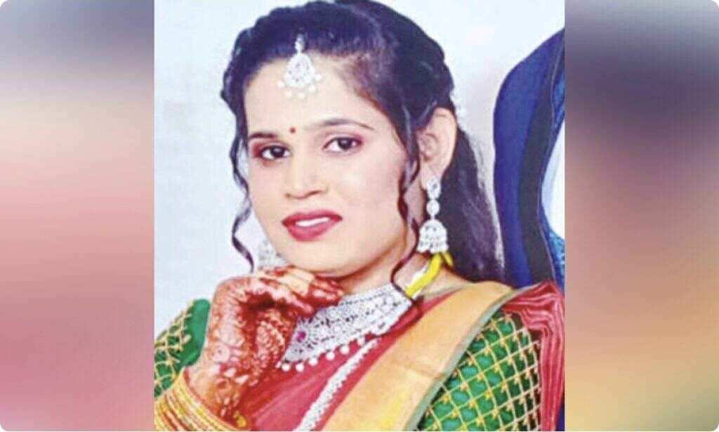 43 லட்சம் கொடுத்தும் ஆசை தீரல... வரதட்சிணை கொடுமையால் இளம்பெண் தற்கொலை!