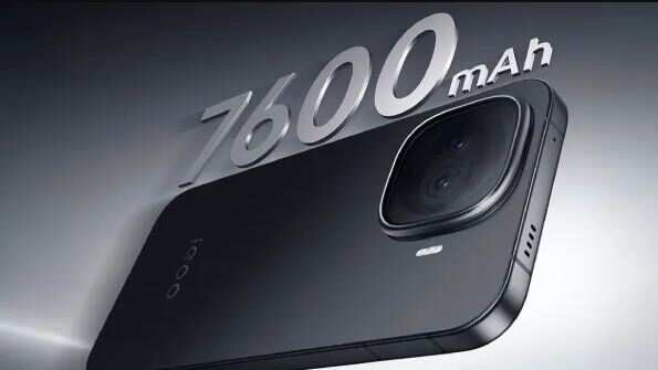 இன்று இந்தியாவில் அறிமுகமாகும் புது iQOO 5ஜி செல்போன்... 7600mAh பேட்டரி, 144Hz டிஸ்பிளே.. என்ன விலை.. சிறப்பம்சங்கள் என்னென்ன?!