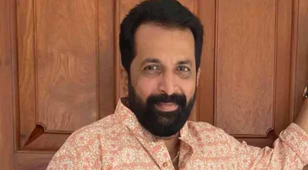 நடிகர் திலீப் சங்கர் மரணத்தில் திருப்பம்... அறையில் சிதறிக்கிடந்த காலி மதுபாட்டில்கள்... கல்லீரல் நோய்க்கான மருந்துகள்!