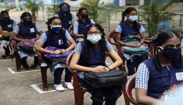 மாணவிகள்