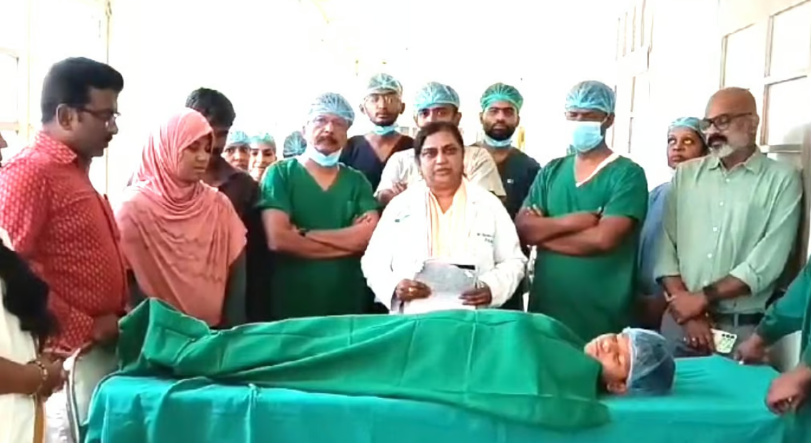 சிறுவனின் மூச்சுக் குழாயில் சிக்கிய 5செமீ ஆணி... அறுவை சிகிச்சை மூலம் அகற்றி அரசு மருத்துவர்கள் சாதனை!