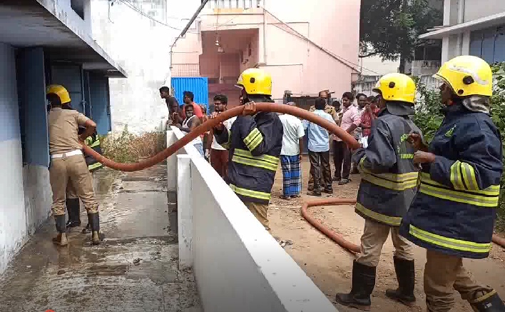 சோகம்!! தறிப்பட்டறையில் ஏற்பட்ட தீ விபத்தில் சிக்கி பட்டறைத் தொழிலாளி உயிரிழப்பு!!