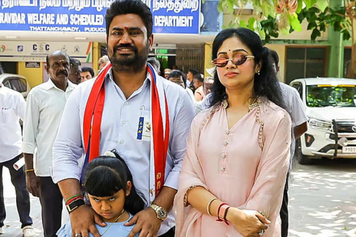 600 கோடி சொத்து... 17 கிலோ தங்கம்... லாட்டரி மார்ட்டின் தாக்கல் செய்த ‘பகீர்’ பட்டியல்!