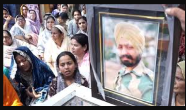 பெல்ட்டால் அடித்தே கொன்று விட்டார்கள்... போதைப்பொருள் தடுப்புப் படை வீரர் பலி!