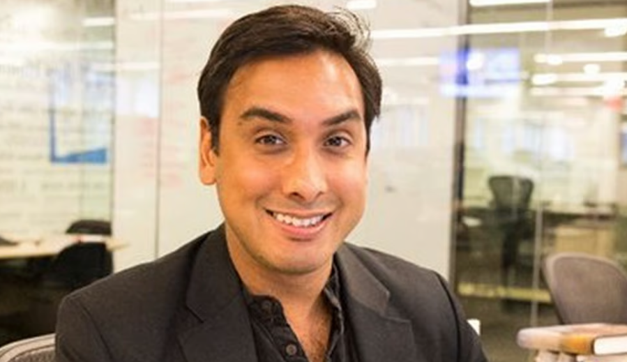 சசி தரூர் உட்பட 300க்கும் மேற்பட்ட பத்திரிகையாளர்கள் நீக்கம்… வாஷிங்டன் போஸ்ட் அதிரடி !