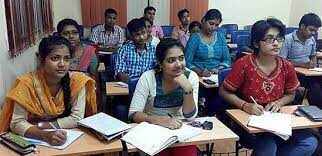 உயர்கல்வியை தொடராதவர்களுக்கு சிறப்பு முகாம்கள்!! பள்ளிக் கல்வி துறை அதிரடி!!