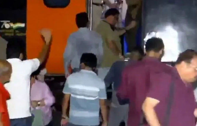 திக் திக் நிமிடங்கள்... தடம் புரண்ட வந்தே பாரத் ரயில்... நூலிழையில் உயிர் தப்பிய பயணிகள்!