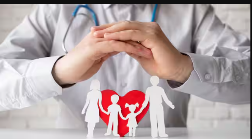 மூத்த குடிமக்களுக்கு குட் நியூஸ்... மருத்துவக் காப்பீட்டில் இனி வயது வரம்பு நீக்கம்!