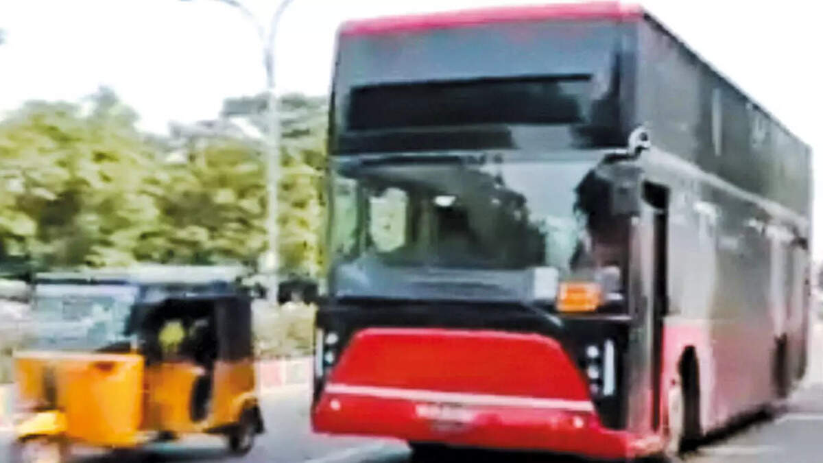 டபுள் டக்கர்