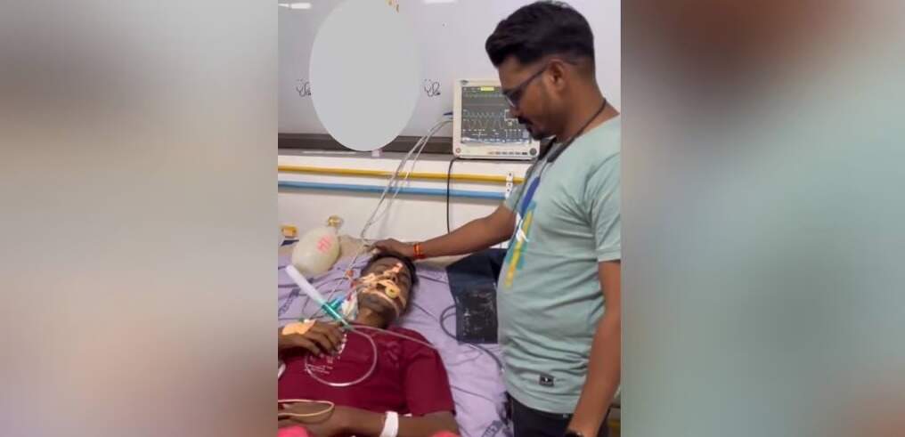 அரசு மருத்துவமனையில் அடுத்த அதிர்ச்சி... ஐசியு அறையில் மாந்திரீக சடங்குகள்!