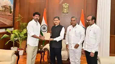 ஆளுநரின் போக்கு ஜனநாயகத்துக்கு நல்லதல்ல... தவெக தலைவர் விஜய்!