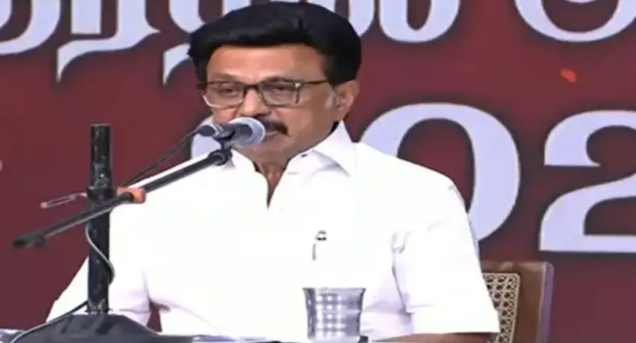 10 லட்சம் வீடுகள்.. திமுக தேர்தல் அறிக்கையில் செம மாஸ்.. முழு விபரம்!