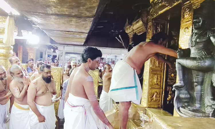 சபரிமலையில் நடை திறப்பு.. பக்தர்கள் சங்கமம் நிகழ்ச்சியில் 3,000 பேருக்கு அனுமதி!