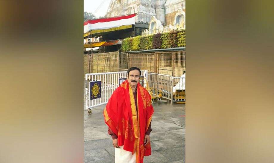 ’தமிழக மக்களுக்காக வேண்டிக் கொண்டேன்’ திருப்பதியில் அன்புமணி ராமதாஸ் குடும்பத்துடன் வழிபாடு