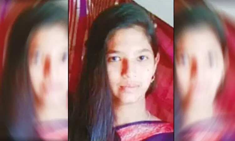 கல்லூரி மாணவி விடுதி அறையில் மர்ம மரணம்.. போலீசார் விசாரணை!