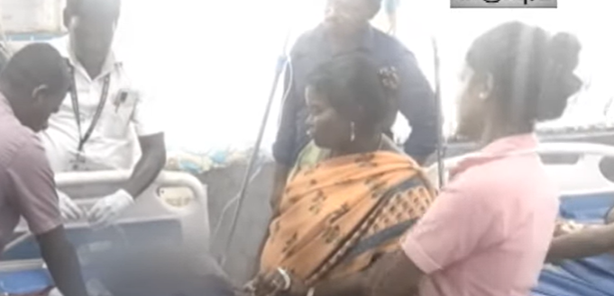 அதிர்ச்சி... அரசுப்பள்ளியில் மயங்கி விழுந்த மாணவிகள்!! குளிர்பானம் குடித்ததால் விபரீதம்!!