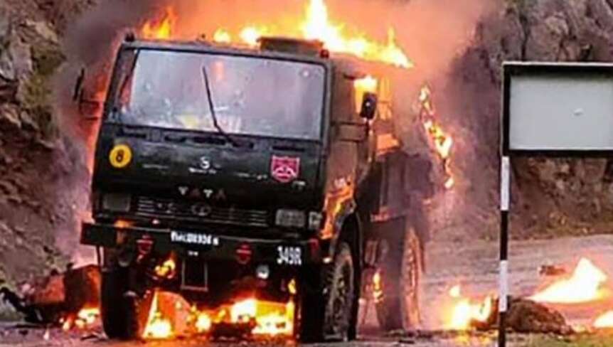 தாக்குதலில் உயிரிழந்த ராணுவ வீரர்கள் குடும்பத்திற்கு ரூ.1 கோடி நிவாரணம்… முதல்வர் அறிவிப்பு!