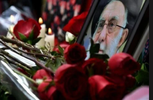 ஈரானின் உச்ச தலைவர் காமேனியின் உடல் புனித நகரம் மஷாத்தில் நல்லடக்கம்!