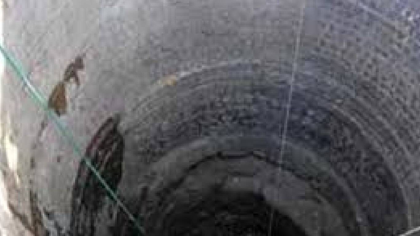 பெரும் சோகம்... கிணற்றில் குளிக்கச் சென்ற 3 மாணவர்கள் பலி!