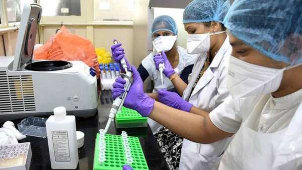 உஷார் மக்களே! இந்தியாவில் மீண்டும் அதிகரிக்குது தினசரி கொரோனா பாதிப்பு!