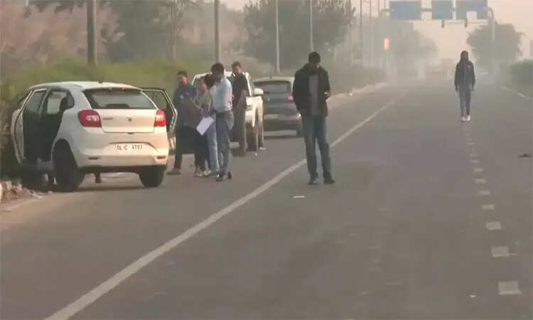 என்கவுன்டரில் 4 ரவுடிகள் சுட்டுக்கொலை!