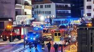 புத்தாண்டு கொண்டாட்டத்தில் பாரில் பயங்கர தீ விபத்து... 40 பேர் உயிரிழப்பு !