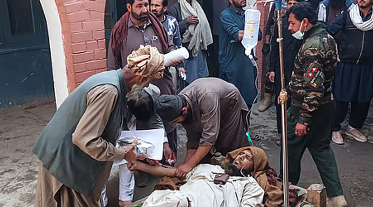 தொடர் தாக்குதலால் பாதுகாப்புப் படையினர் உட்பட 14 பேர் பலி!