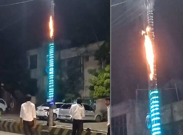 தூத்துக்குடியில் அதிர்ச்சி... ஸ்மார்ட் சிட்டி மின்கம்பம் தீப்பற்றி எரிந்ததால் பரபரப்பு!